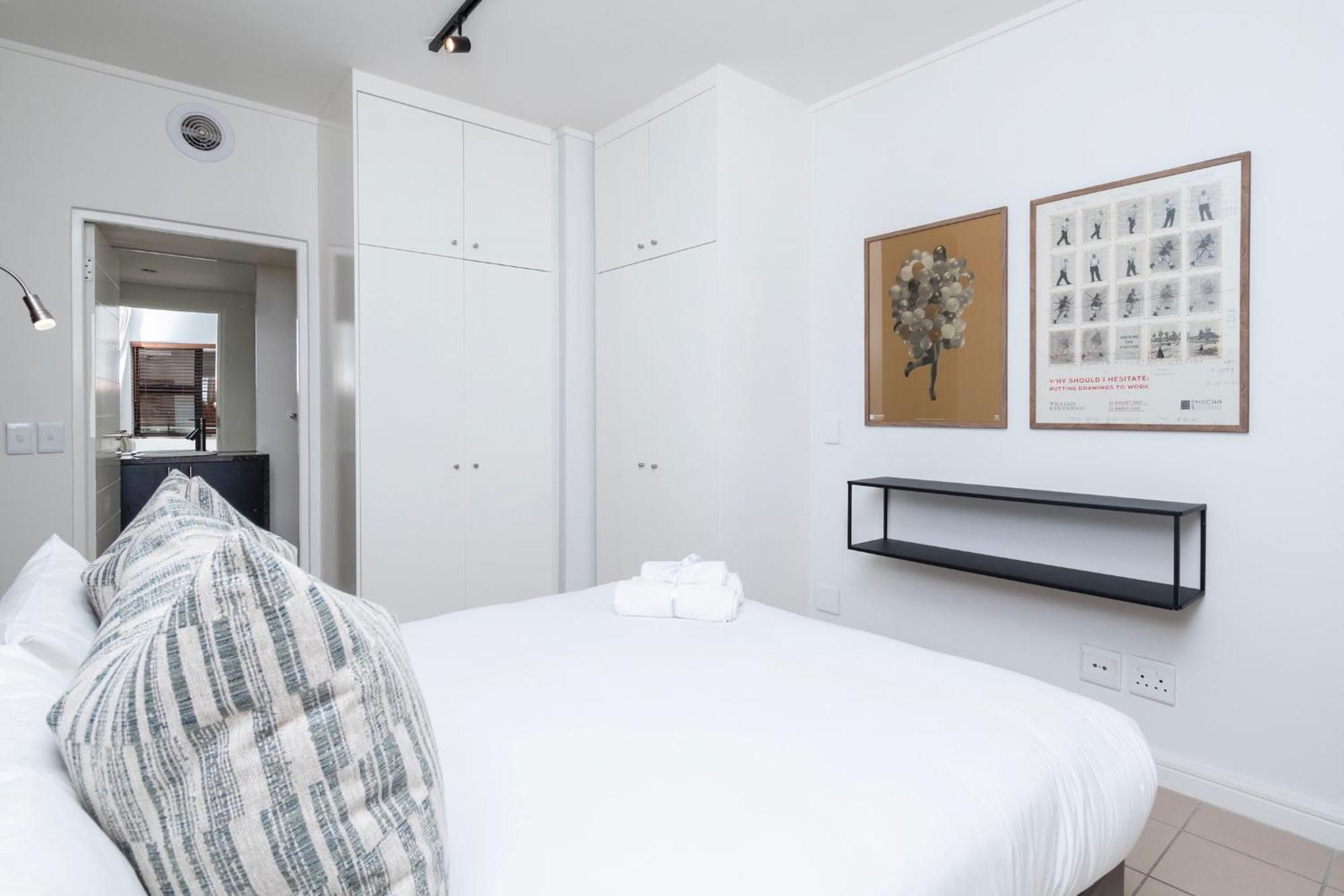 Xenia Aparthotel By Totalstay เคปทาวน์ ภายนอก รูปภาพ